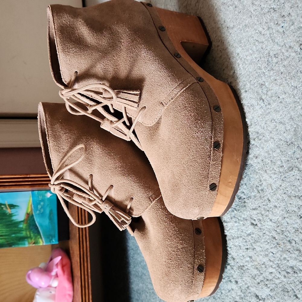 Dr. Scholl's Original Chic Platform Bootie size 8.5